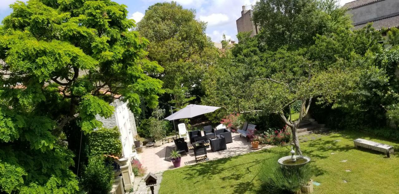 La Maison Blanche Blaye Zewnętrze zdjęcie