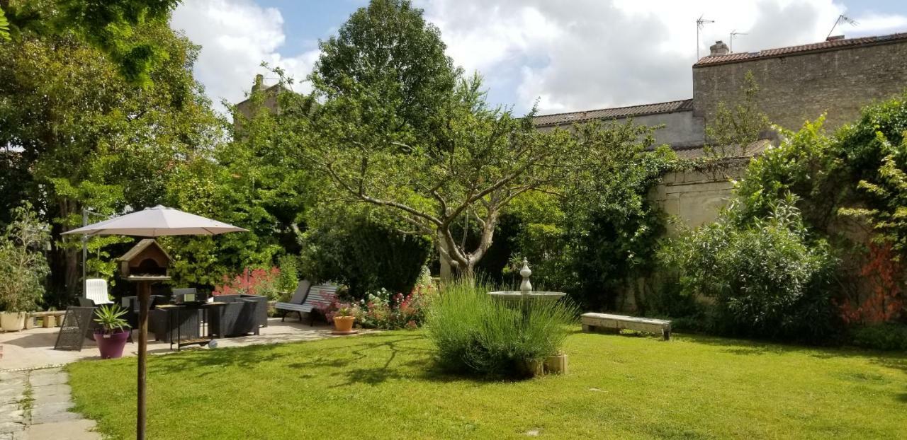 La Maison Blanche Blaye Zewnętrze zdjęcie